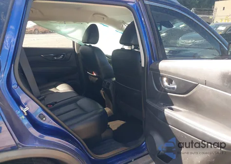 2017 Nissan Rogue Sl z USA, uszkodzony, nr VIN JN8AT2MV6HW007853